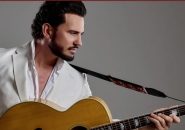 Bouke rocks Elvis